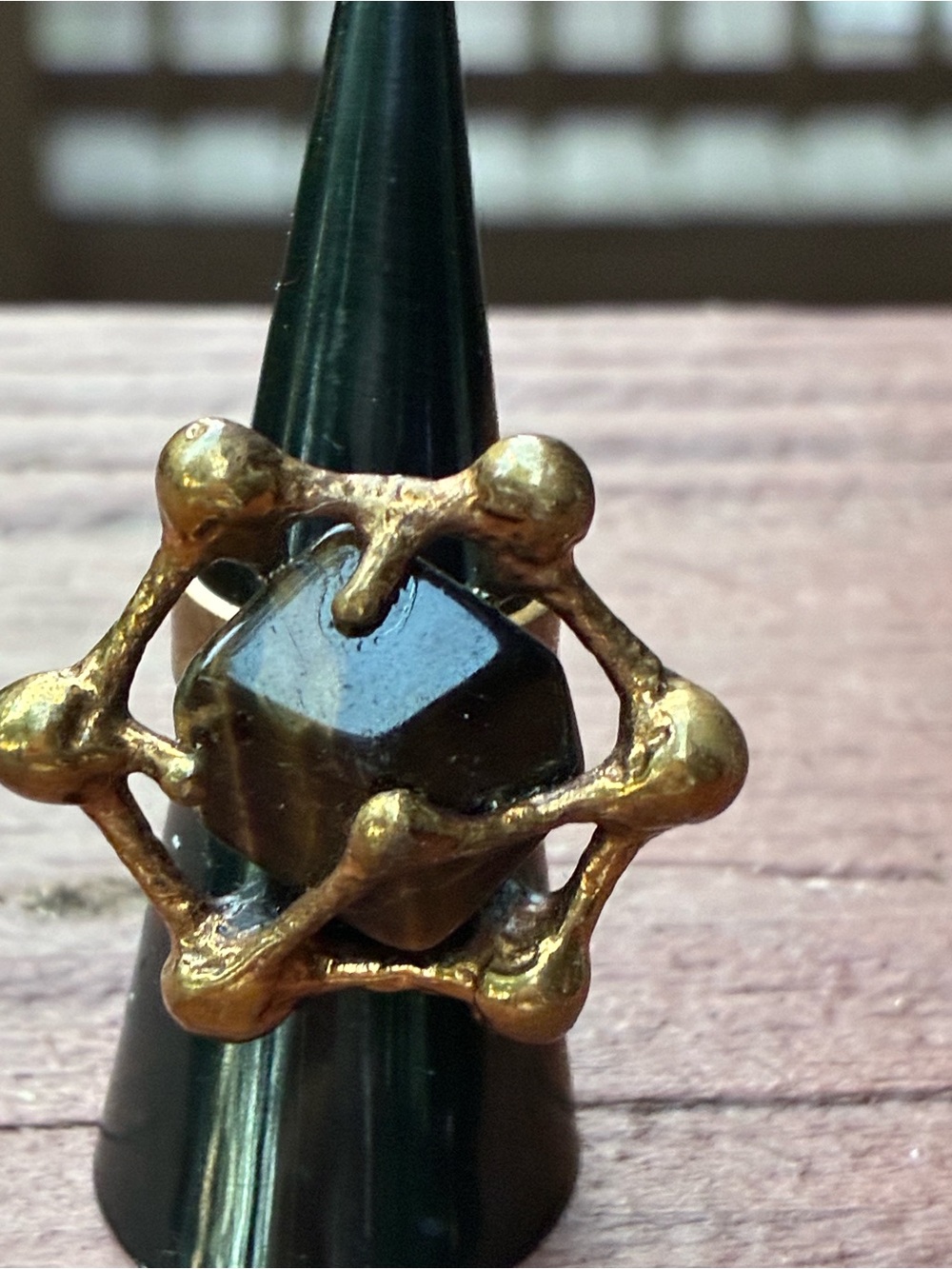 Gold Tone Starburst Ring with tigers eye Faceted Stone